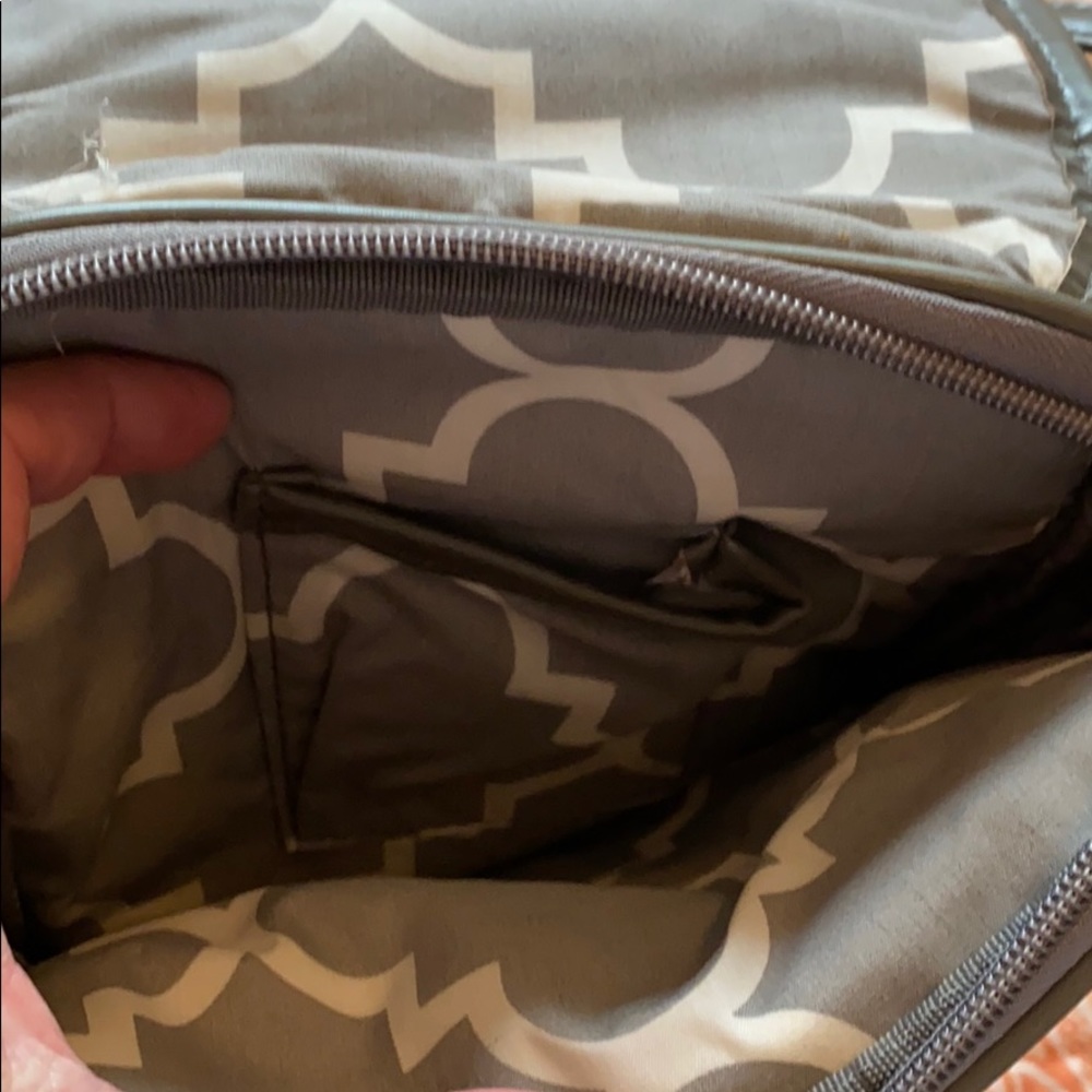 Purse - Picture 3 of 3